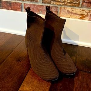 Joie Neely booties
